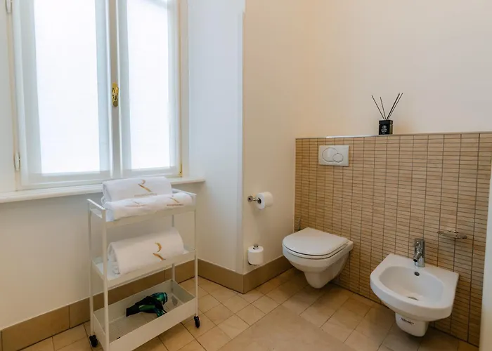 R Oleandro House Apartmán *